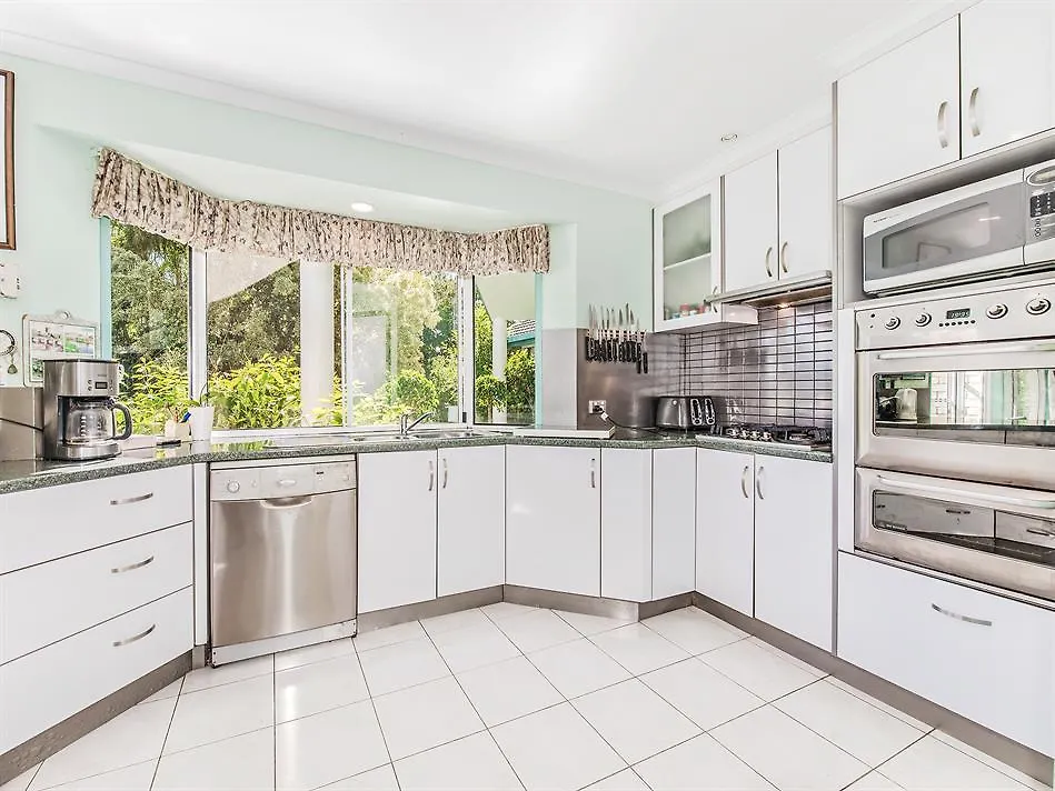 Noosa Hinterland Spectacular Boutique Guesthouse Cooran Guest house